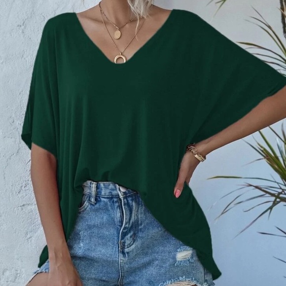 Tops - Solid V neck Oversized Top